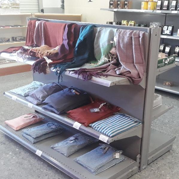 Tienda de Comercio Justo del CIPFP Mislata